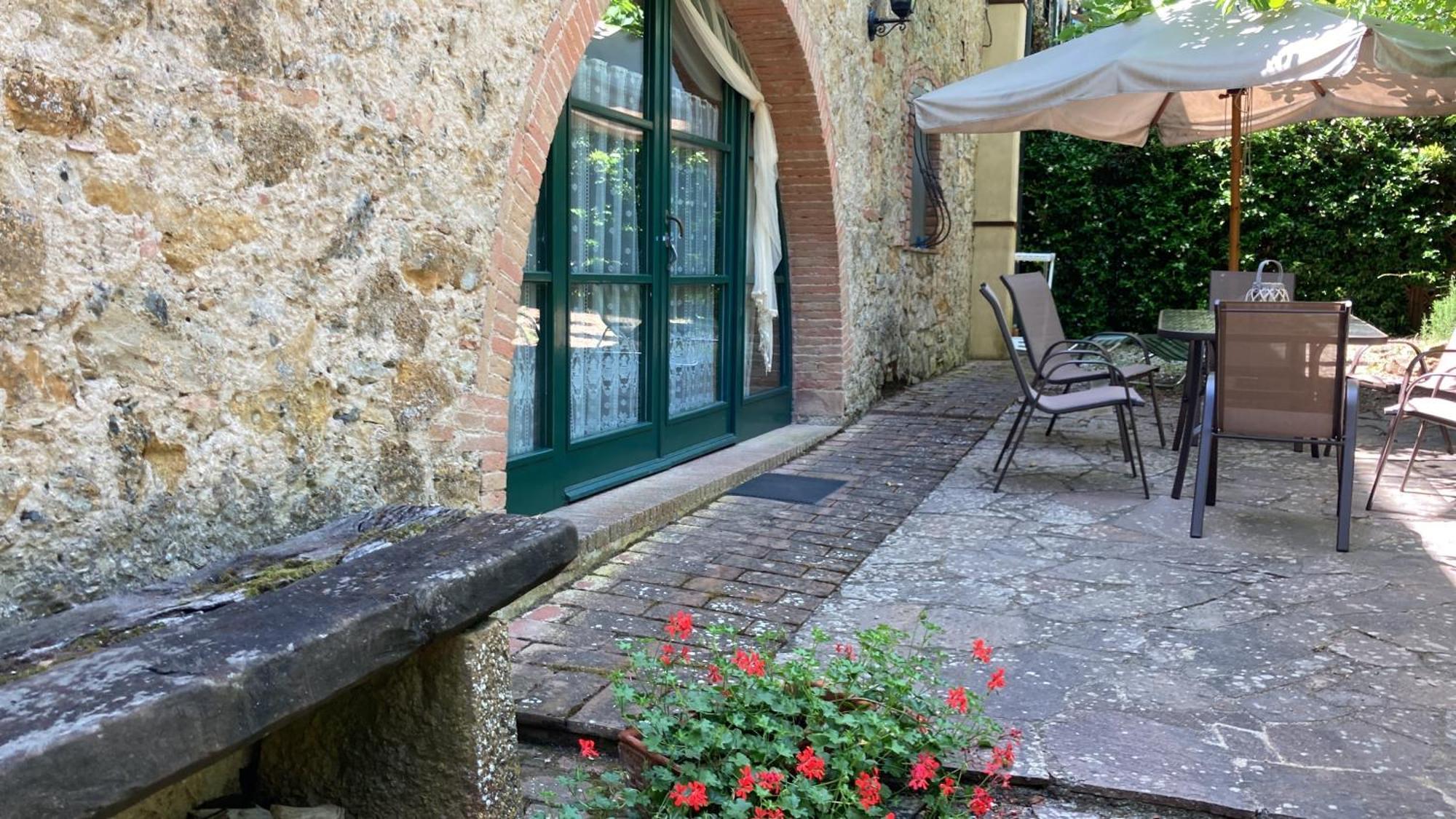 Agriturismo Le Colline Montescudaio Eksteriør bilde