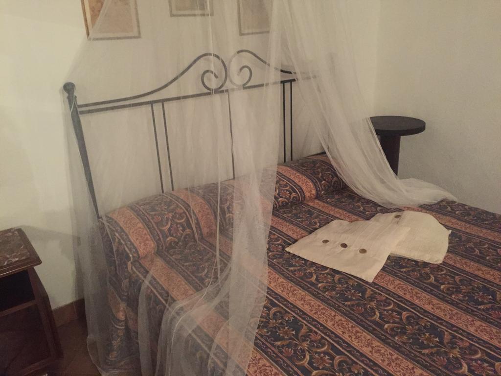 Agriturismo Le Colline Montescudaio Eksteriør bilde